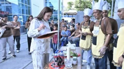 Serena Francis jadi Juri Lomba Nasi Goreng HUT GMIT Agape Kupang, Tekankan Semangat Persaudaraan dan Kolaborasi